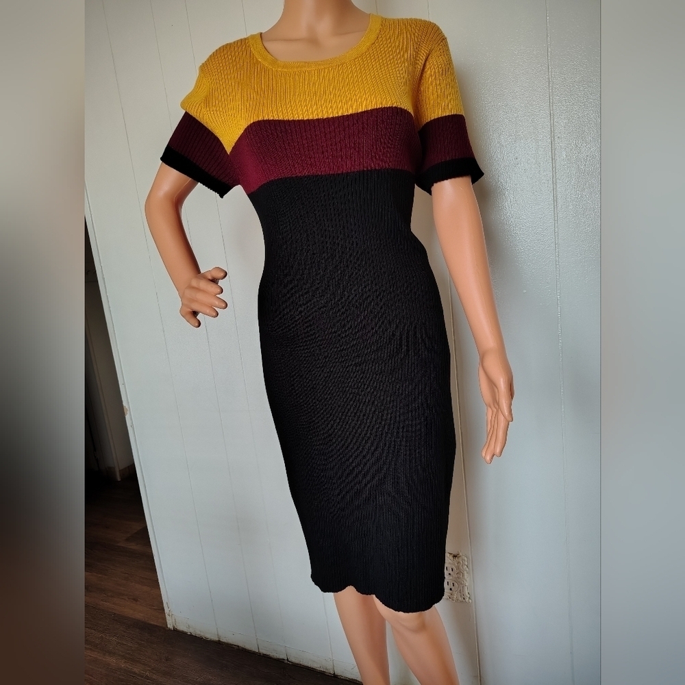 No Boundaries Colorblock Knit Dress - Mustard, Burgundy, and Black Size XXL